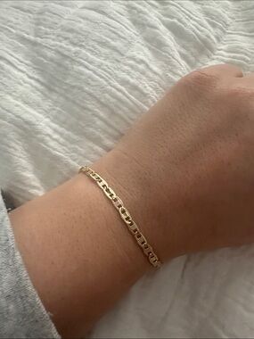 NEW Pretty Bird Jewelry Gold Plated Chain Bracelet - 7.5”